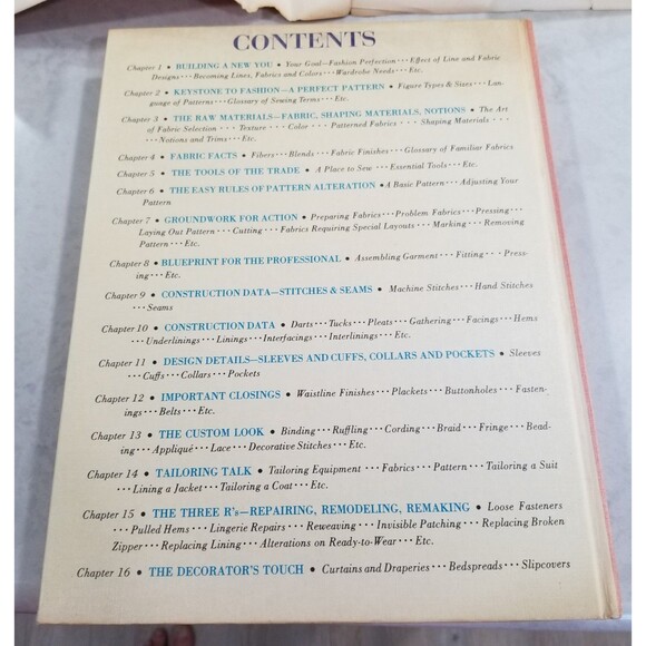 Vintage 1963 McCall's Sewing Book Random House hardcover Pink - Picture 5 of 9